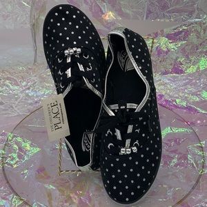 Girls Children’s Place Canvas Black and Silver Sneakers size 5